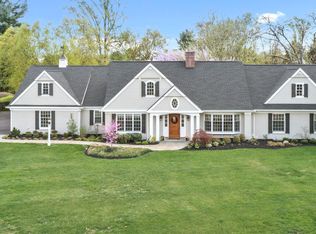654 Andover Rd, Newtown Square, PA 19073