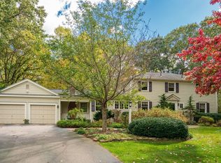 10 Wood Rd, Sherborn, MA 01770