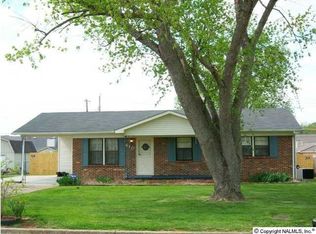 410 Bellemeade St SW, Decatur, AL 35601