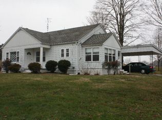 1235 Lovelady Rd, Byrdstown, TN 38549