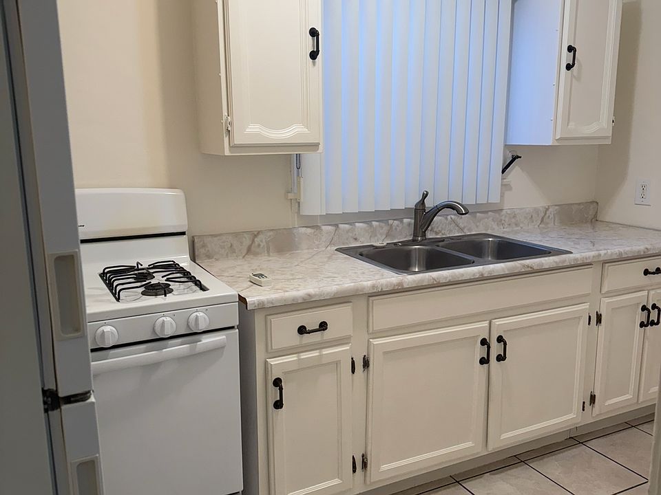 1st image of 2529 W Beverly Blvd APT 5