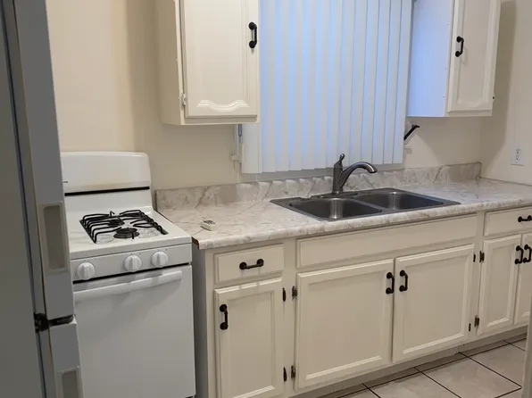 2529 W Beverly Blvd, Montebello, CA