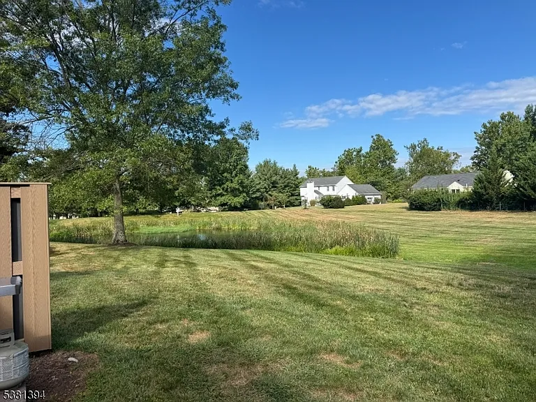 4 Woodward Ln — Photo 25