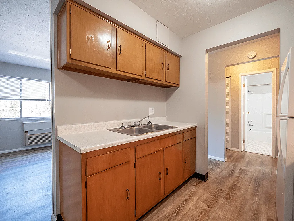 Lakeview Estates — Photo 2
