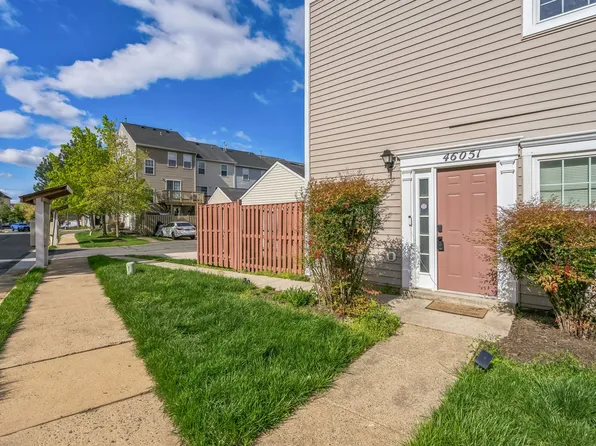 46051 Marble Ter, Sterling, VA 20166