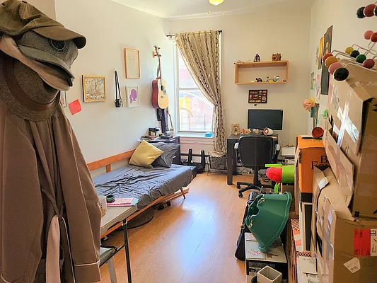 Rented by Virtual Real Estate | media 18