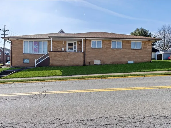 3801 Woodlawn Way, Weirton, WV 26062