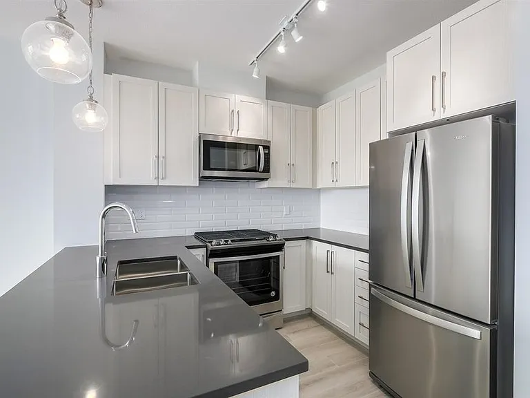 2960 151st St #316 — Photo 3
