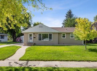 1615 13th St S, Moorhead, MN 56560