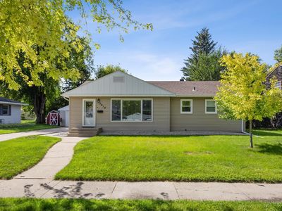 1615 13th St S, Moorhead, MN, 56560