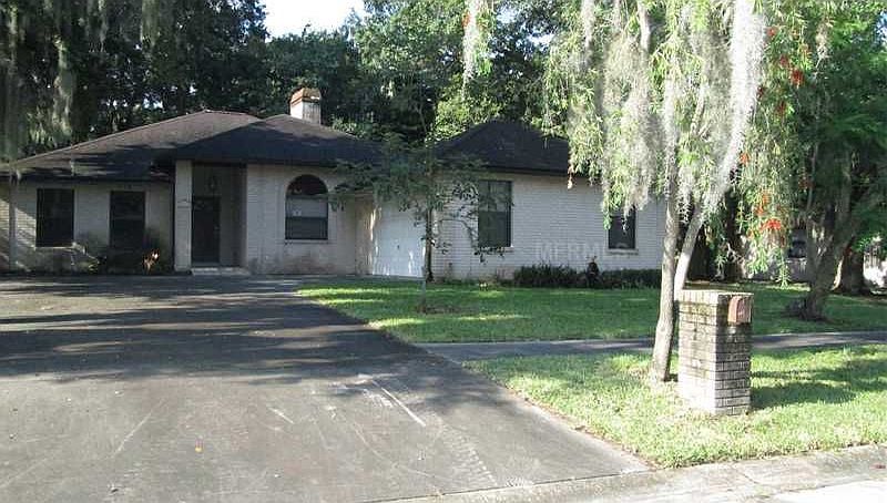 1st image of 2711 Savannah Dr