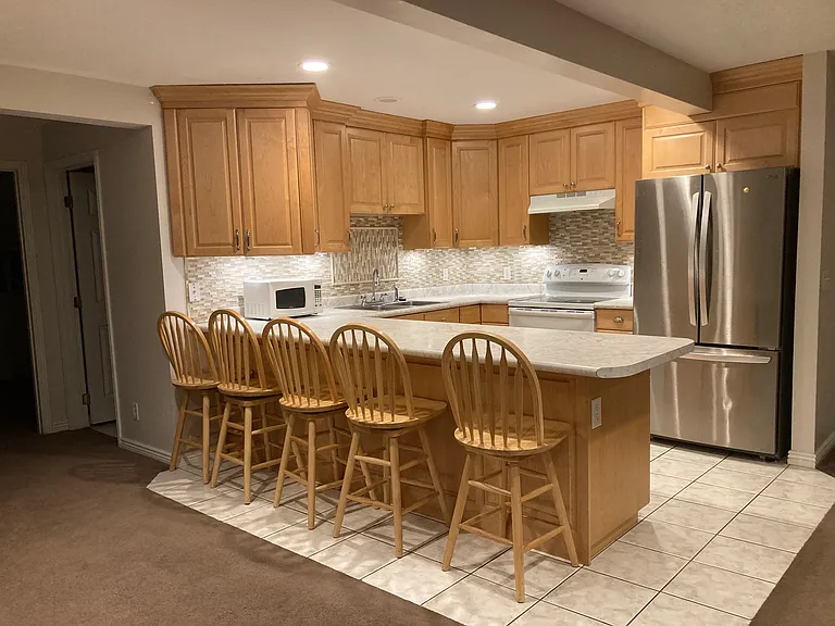 2892 E 7320 S — Photo 1