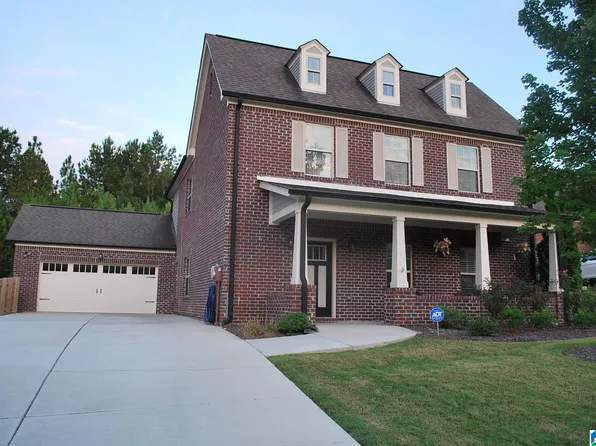 181 Lake Chelsea Dr, Chelsea, AL 35043