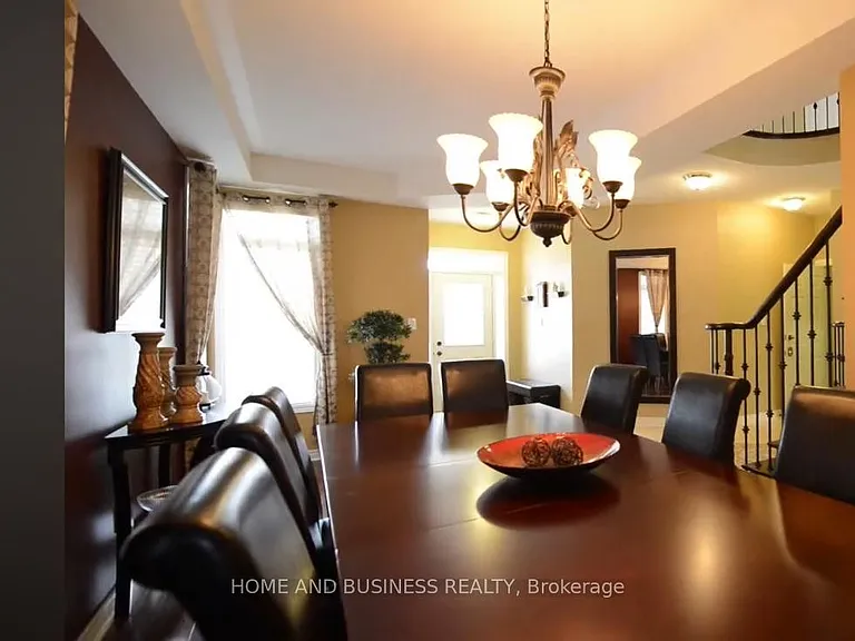 3285 Paul Henderson Dr — Photo 5