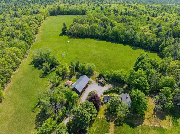 88 Saunders Road, Goffstown, NH 03045