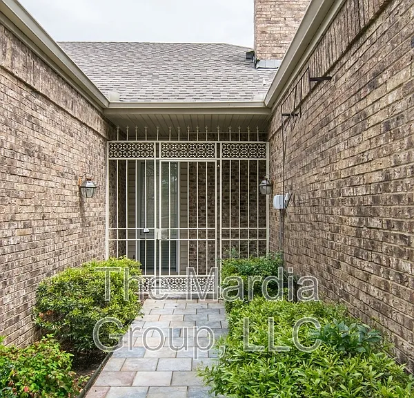 3215 San Sebastian Dr — Photo 4