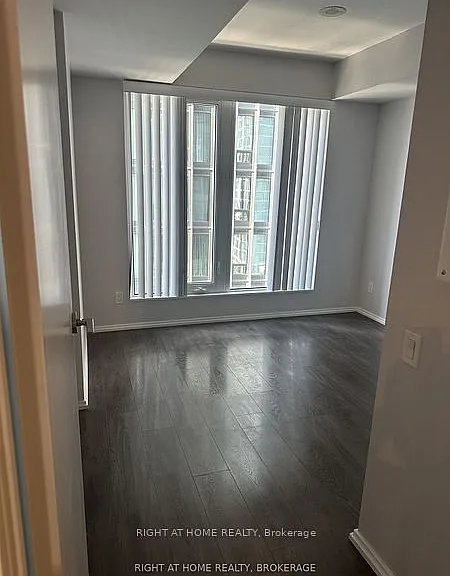 68 Shuter St #1507 — Photo 4