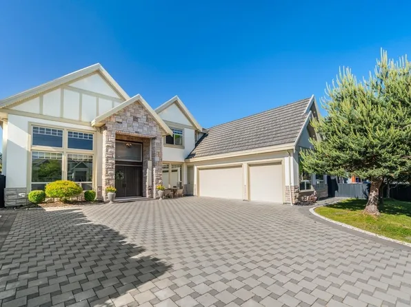 3531 Rosamond Ave, Richmond, BC V7E 1A6