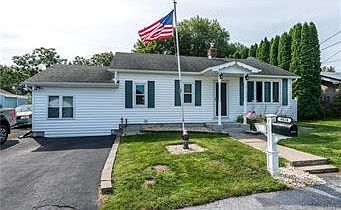 1st image of 4024 Bayard St