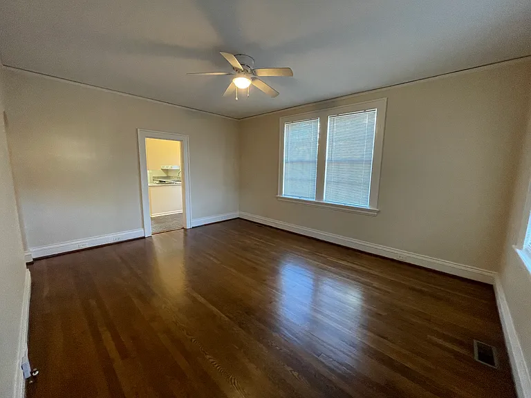 1209 Nash St NW #C — Photo 2