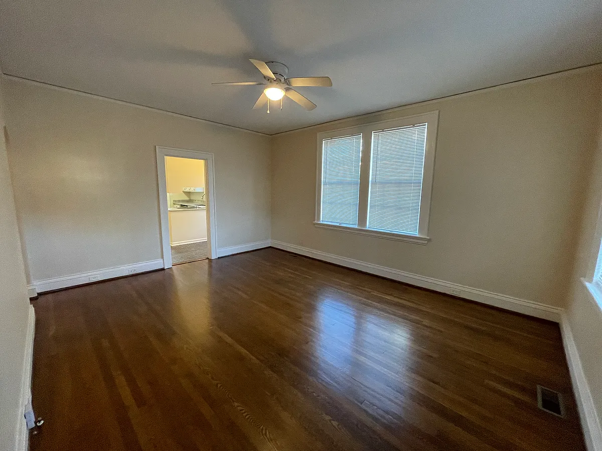 Building Photo - 1209 Nash St NW #C