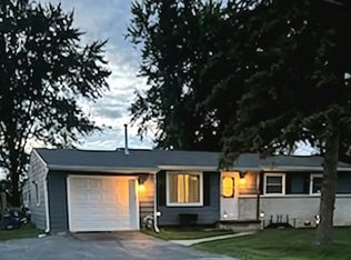 127 N Elms Rd, Flushing, MI 48433