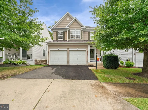 3130 Eagle Talon St, Woodbridge, VA 22191