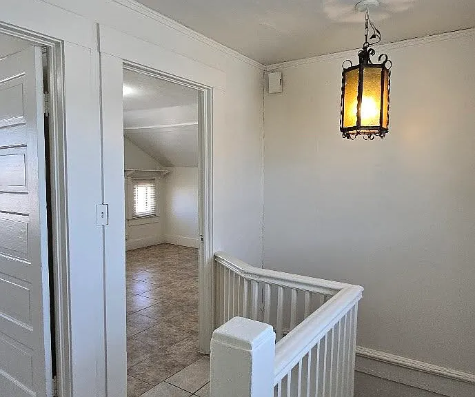 1361 N Rowell Ave #1361 — Photo 2