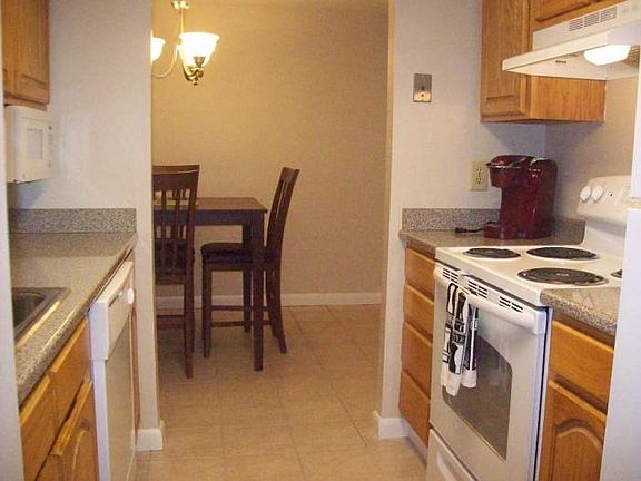 Fully Applianced RENOVATE