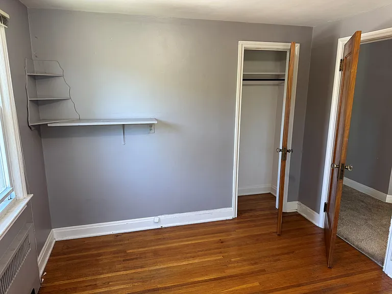 162 Rossiter Rd — Photo 13