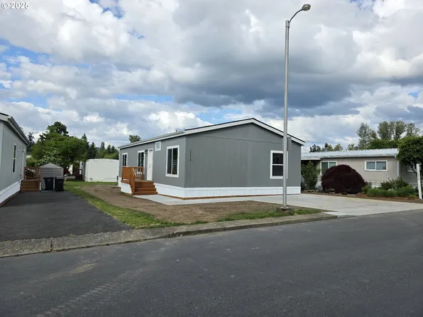 16830 SE 80th Pl, Milwaukie, OR 97267