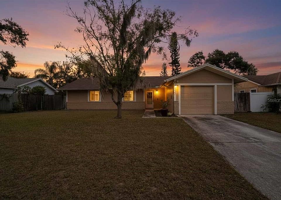 1st image of 8407 CALADESI ISLAND DR