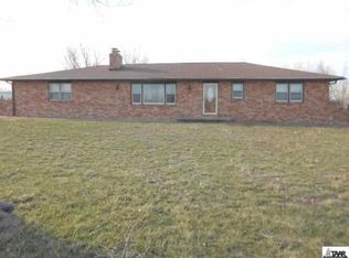 323 NW 82nd St, Topeka, KS 66617
