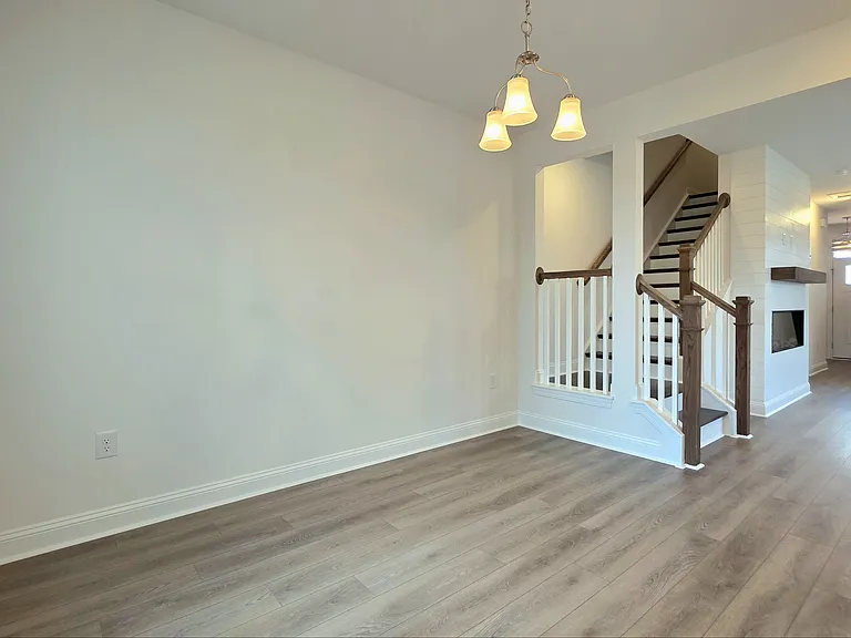 670 Bolder Way — Photo 10