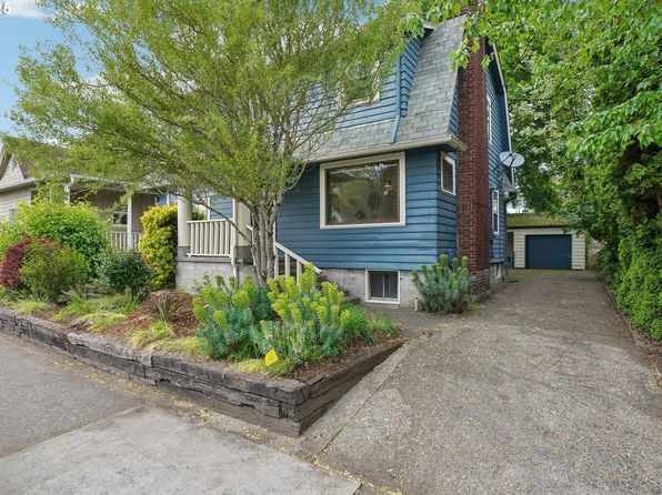 1535 SE Tacoma St, Portland, OR 97202
