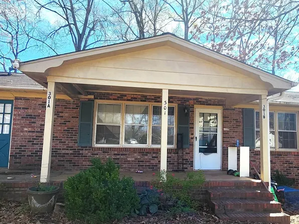 301 Oaklane Dr, Easley, SC 29642