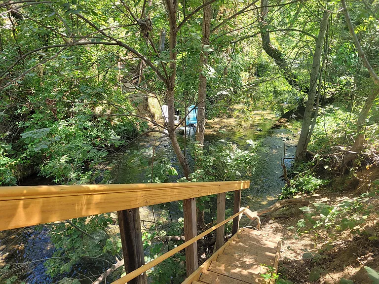 Steps to Squareel Creek