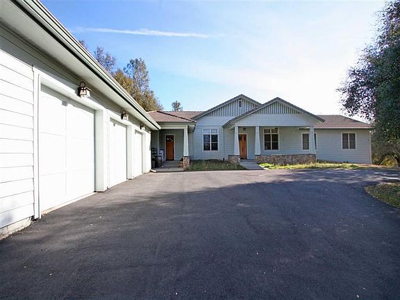 2nd image of 5355 Amber Fields Dr
