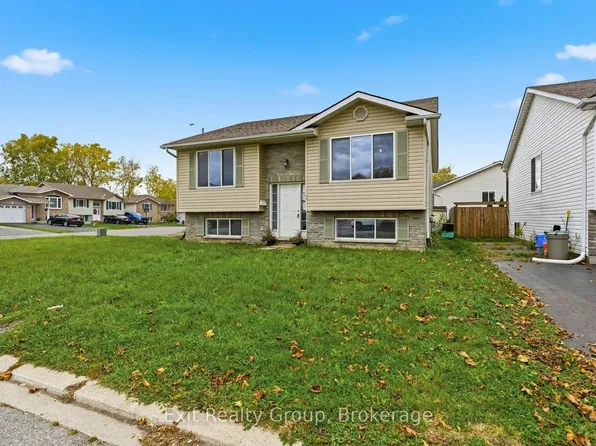 14 Butler Ln, Belleville, ON K8P 5M8