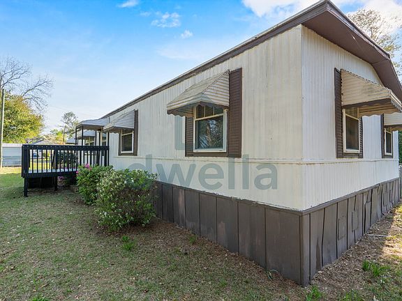 2nd image of 631 1/2 Gibson Rd