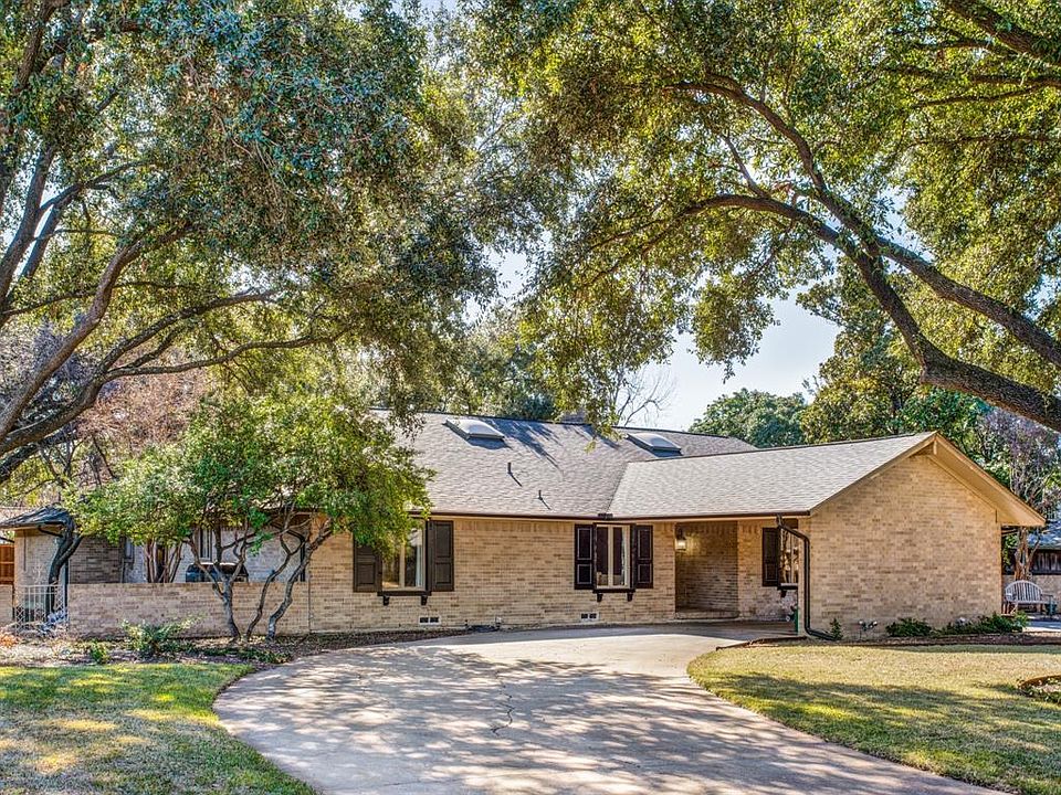 1st image of 6840 Briar Cove Dr