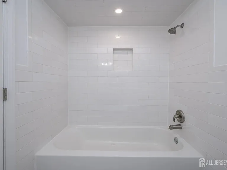 805 Darlington Dr — Photo 20