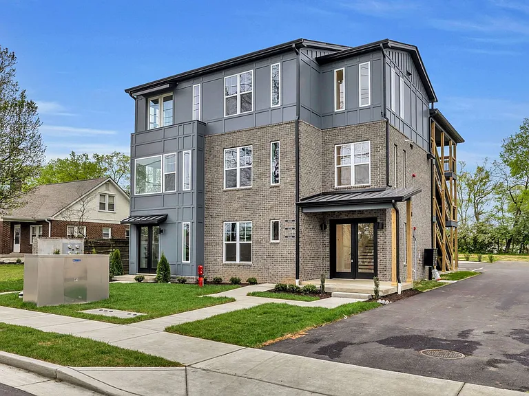 423C Veritas St — Photo 4