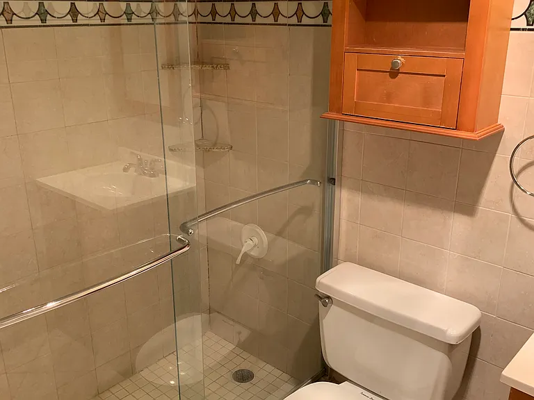 2201 L St NW #206 — Photo 11