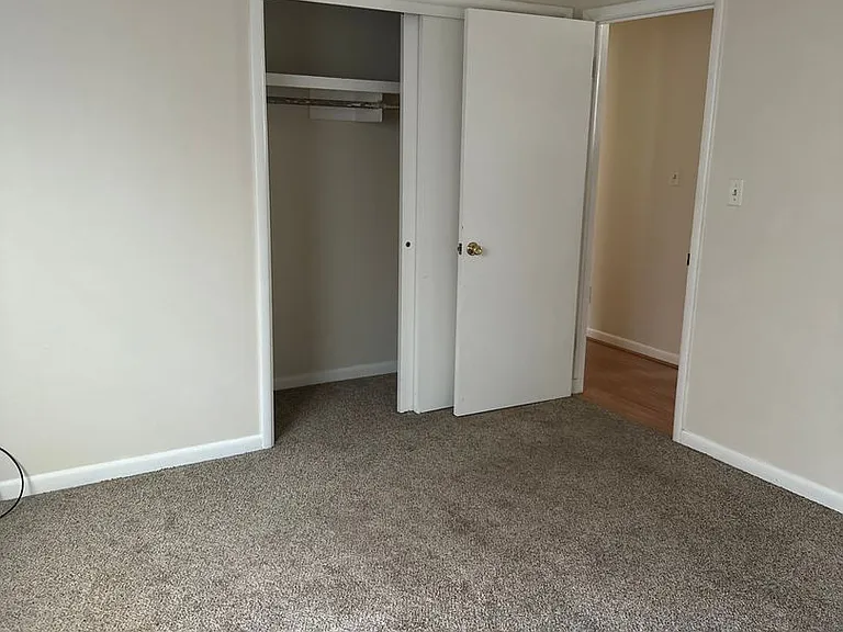 405 W Hazel St — Photo 19