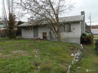 224 E 2nd St, Tonasket, WA 98855