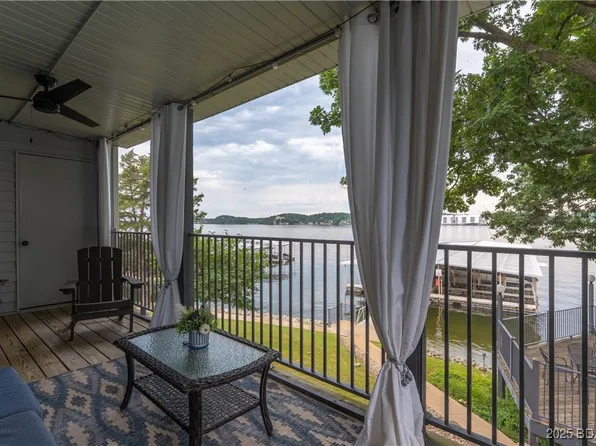 109 Wood Crest Dr ##1c, Lake Ozark, MO 65049