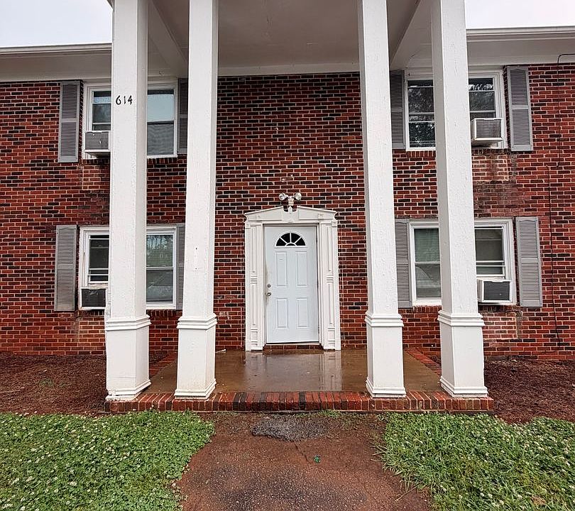 1st image of 612-614 N College Dr #7