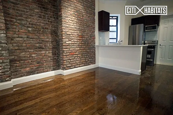 Rented by Citi Habitats | media 18