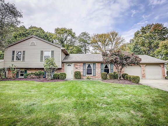 3rd image of 7839 Millerton Dr